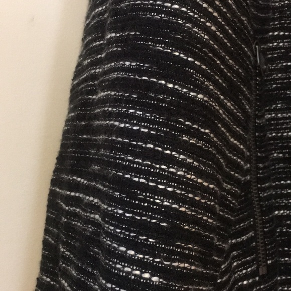 Banana Republic Tweed Jacket - Picture 8 of 8